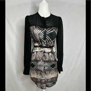 Ted Baker black and white Poroti printed button up tunic size 2 equal to a 6 US.